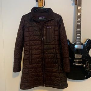 PATAGONIA // Down Parka Radalie